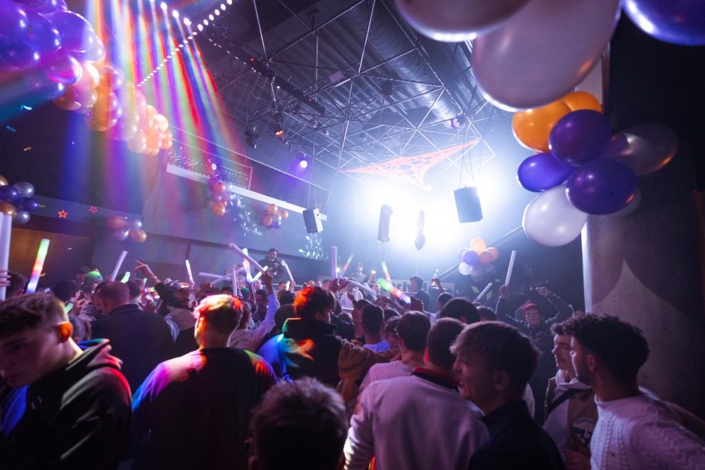 GClub Volkach – Justin Prince — Foto 4