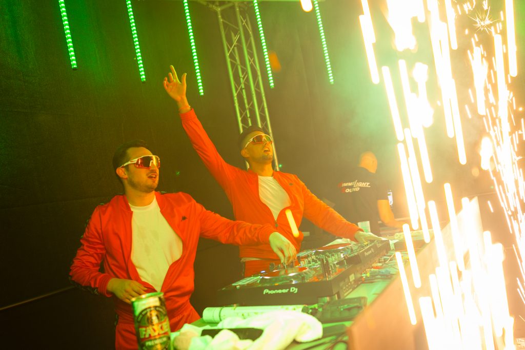 Gonzo und Bonzo – Steebeisser Party — Foto 11